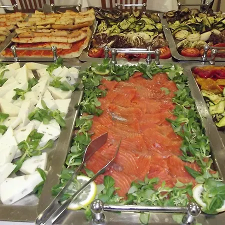 Giulietta Hotel 3*